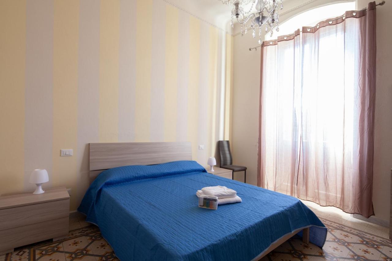 Rent Rooms La Spezia Eksteriør billede